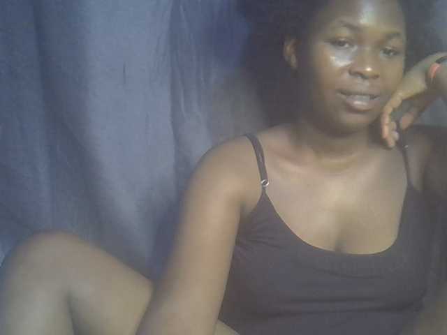 cute-faizah live cam on BongaCams