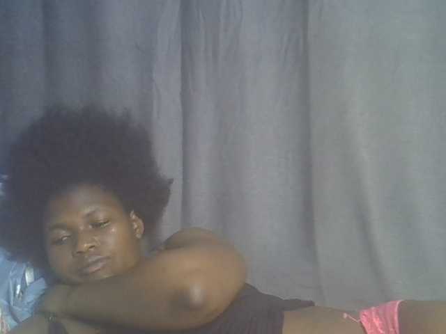 cute-faizah live cam on BongaCams