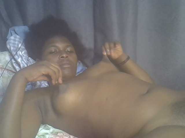 cute-faizah live cam on BongaCams