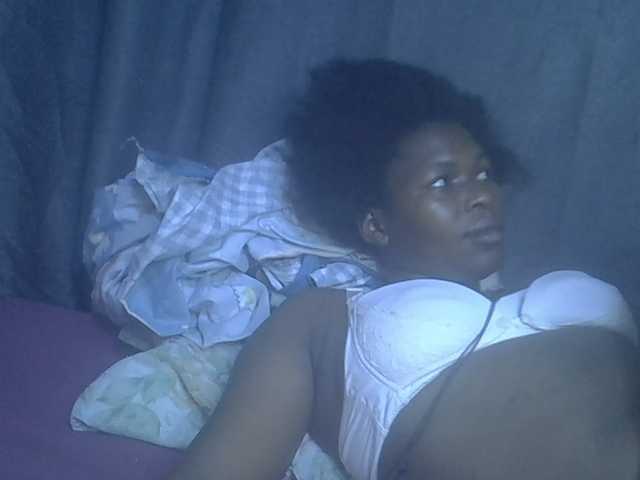 cute-faizah live cam on BongaCams