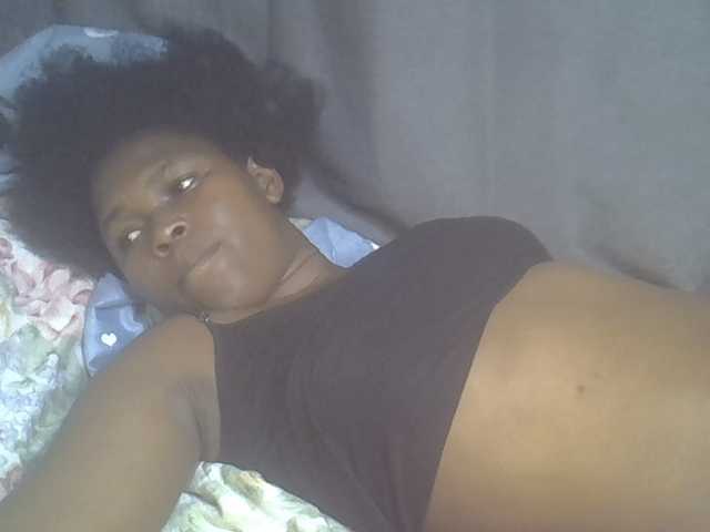 cute-faizah live cam on BongaCams
