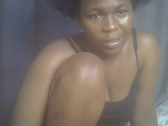 cute-faizah live cam on BongaCams