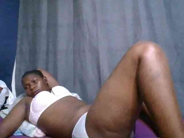 cute-faizah webcam