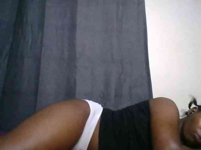 cute-faizah webcam