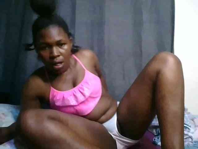 cute-faizah webcam