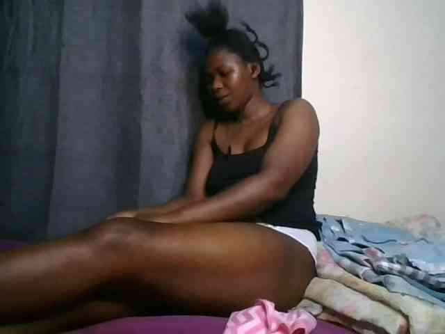 cute-faizah webcam