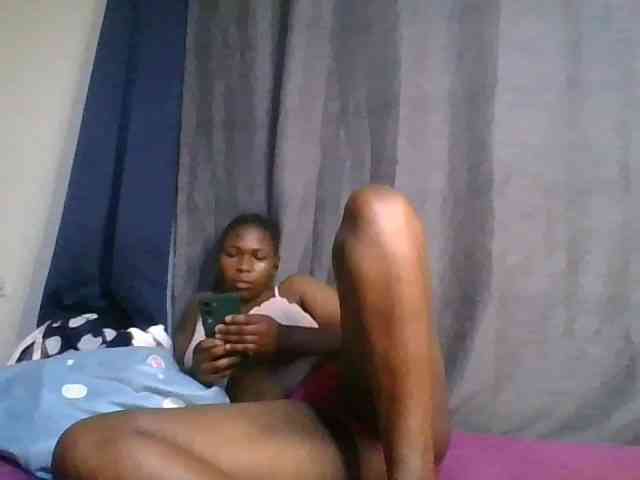 cute-faizah webcam