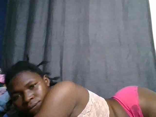 cute-faizah webcam