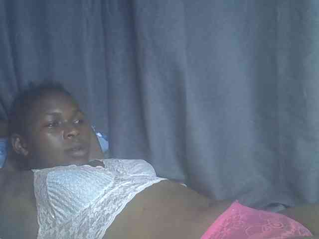 cute-faizah webcam