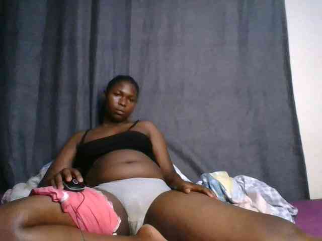 cute-faizah webcam