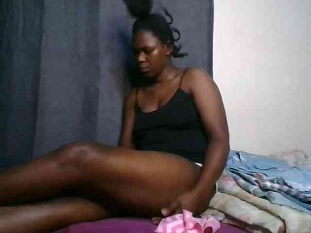 cute-faizah webcam