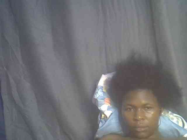 cute-faizah webcam