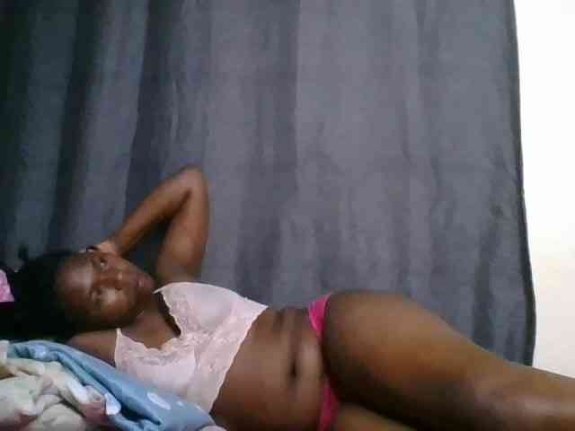 cute-faizah webcam