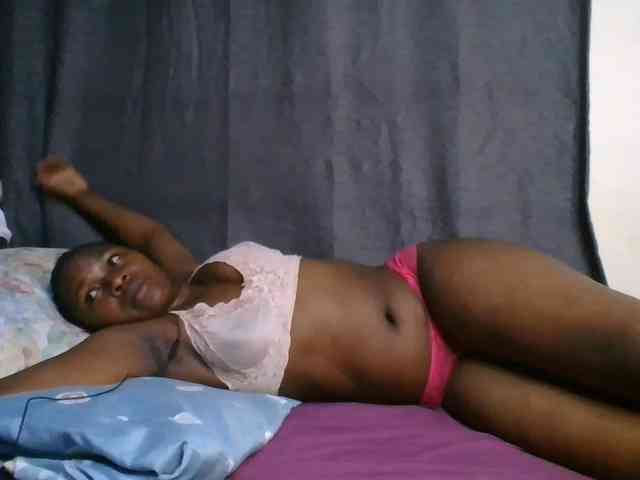 cute-faizah webcam