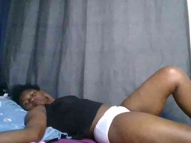 cute-faizah webcam