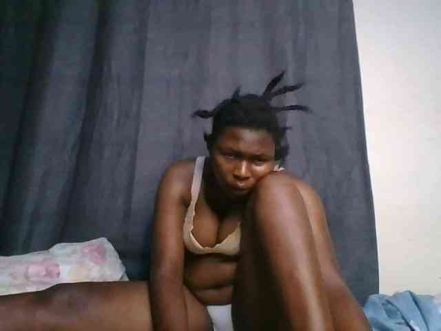 cute-faizah webcam
