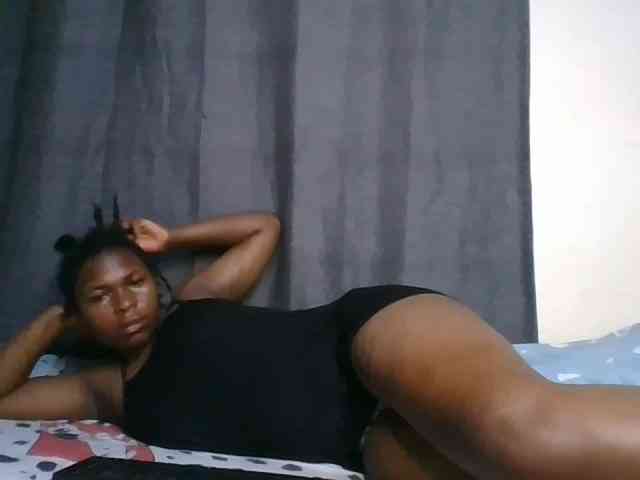 cute-faizah webcam