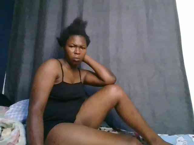 cute-faizah webcam