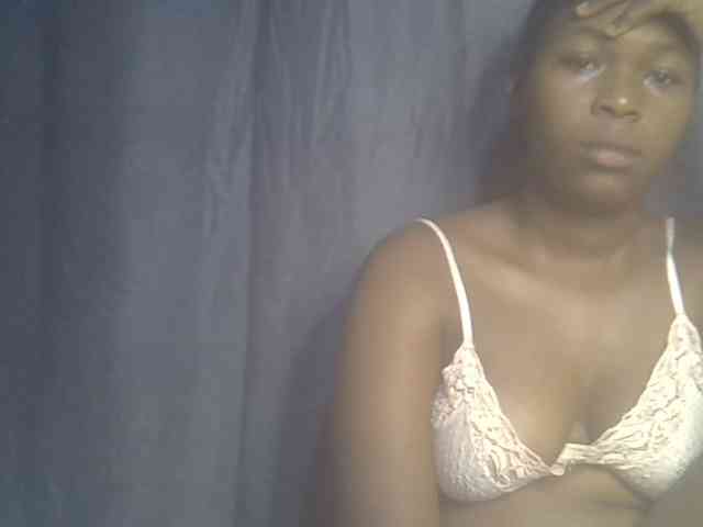 cute-faizah webcam