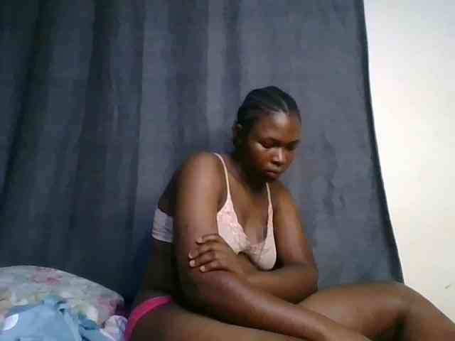 cute-faizah webcam