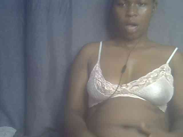 cute-faizah webcam