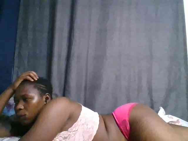 cute-faizah webcam
