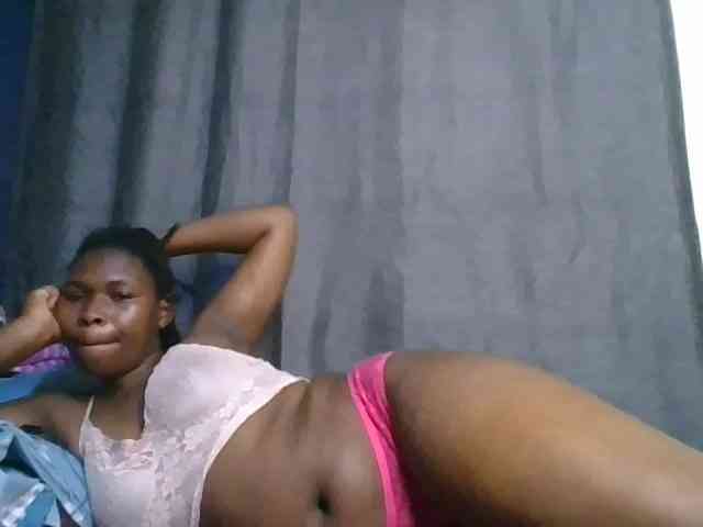 cute-faizah webcam