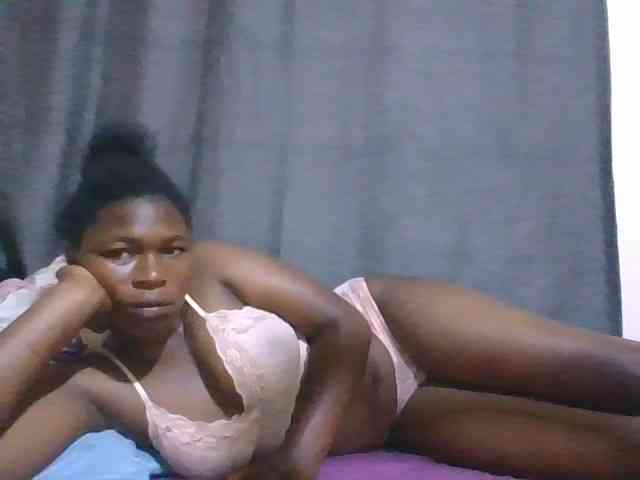 cute-faizah webcam