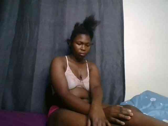cute-faizah webcam