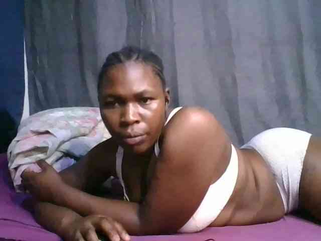 cute-faizah webcam