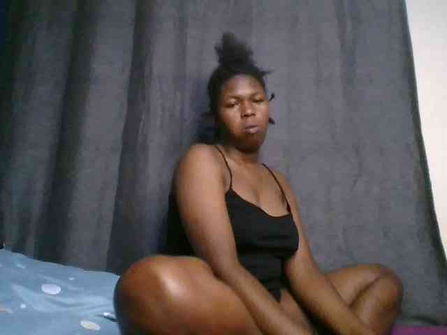 cute-faizah webcam