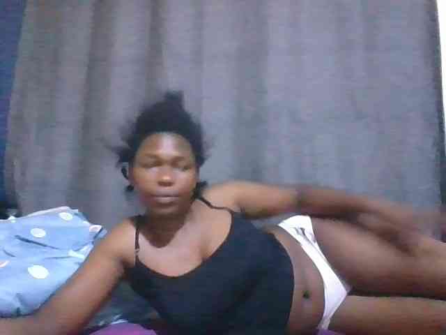 cute-faizah webcam