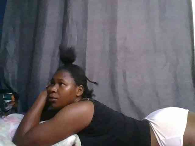 cute-faizah webcam