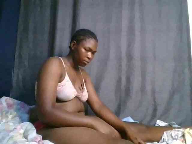 cute-faizah webcam