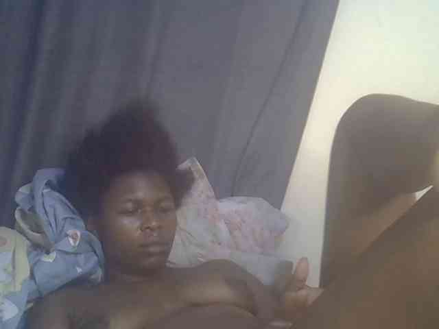 cute-faizah webcam