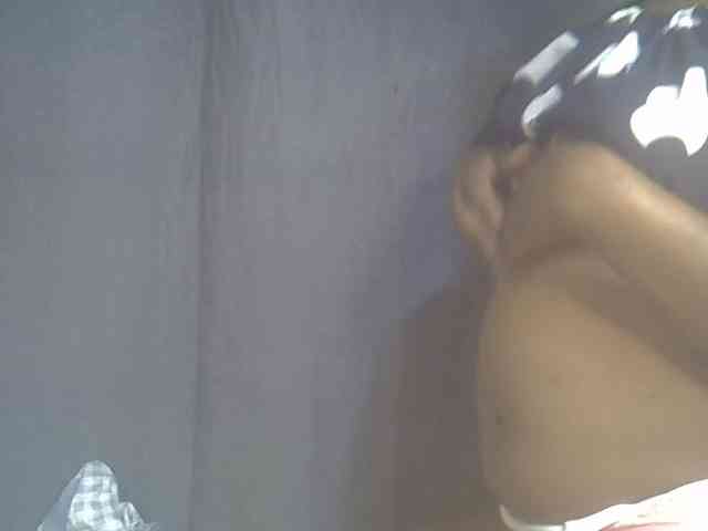 cute-faizah webcam