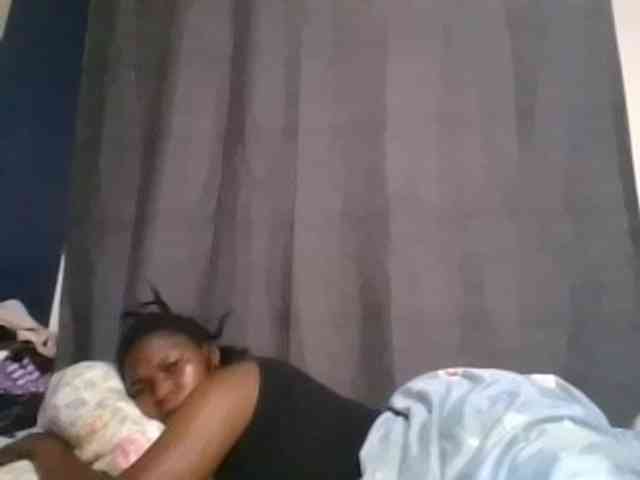 cute-faizah webcam