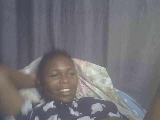 cute-faizah webcam