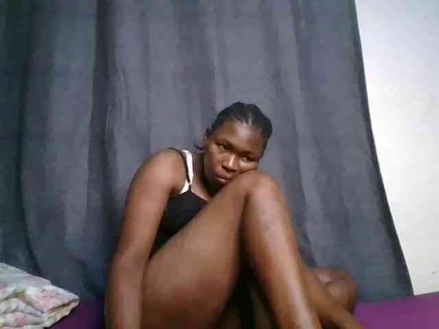 cute-faizah webcam