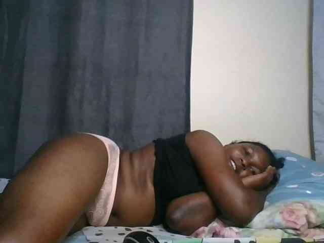 cute-faizah webcam