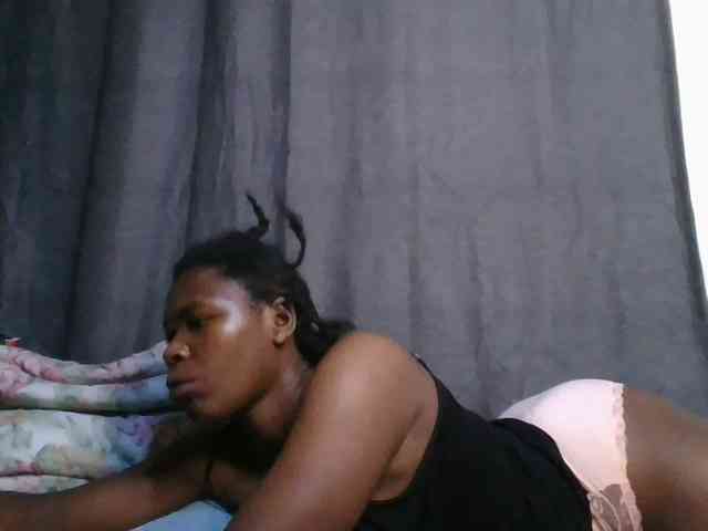 cute-faizah webcam