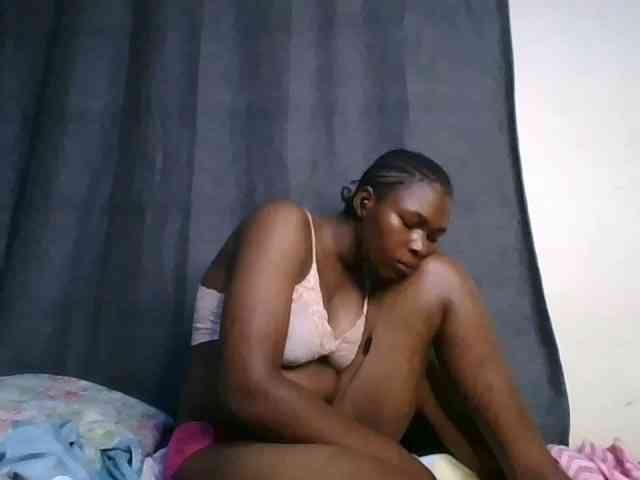 cute-faizah webcam
