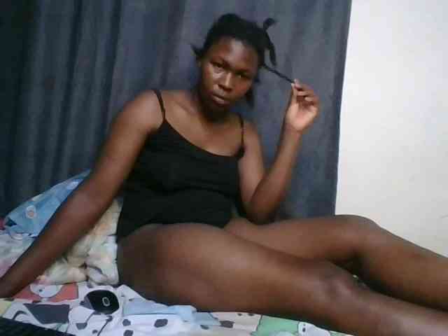 cute-faizah webcam