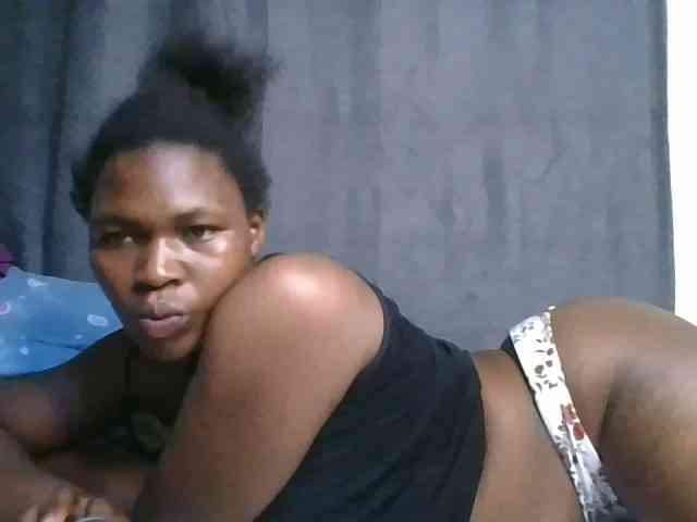 cute-faizah webcam