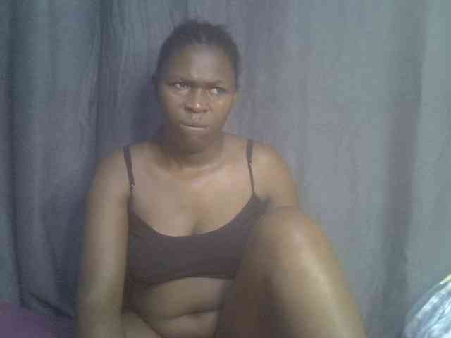 cute-faizah webcam
