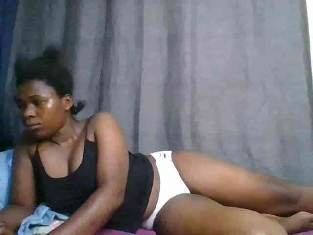 cute-faizah webcam