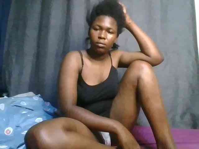 cute-faizah webcam