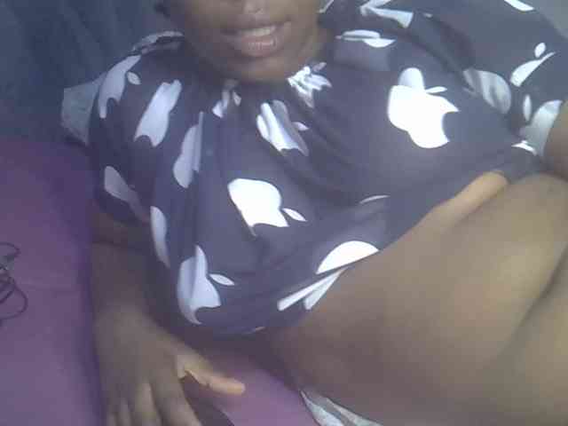 cute-faizah webcam