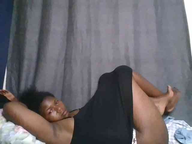 cute-faizah webcam