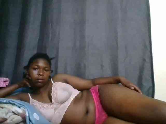 cute-faizah webcam
